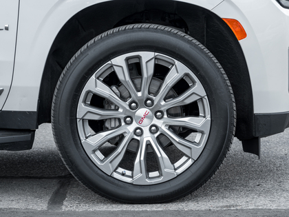 used 2023 GMC Yukon car, priced at $88,993