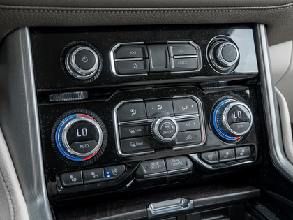 used 2023 GMC Yukon car, priced at $88,993