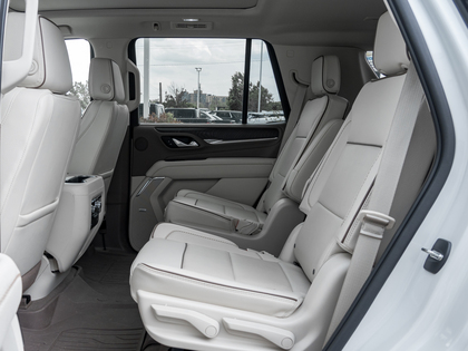 used 2023 GMC Yukon car, priced at $88,993