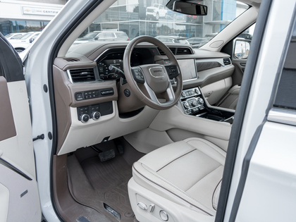 used 2023 GMC Yukon car, priced at $88,993
