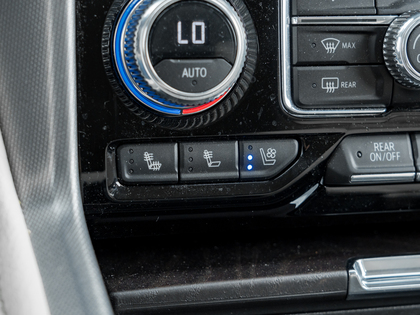used 2023 GMC Yukon car, priced at $88,993