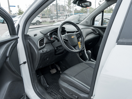 used 2022 Chevrolet Trax car, priced at $23,993