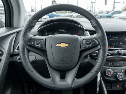 used 2022 Chevrolet Trax car, priced at $23,993