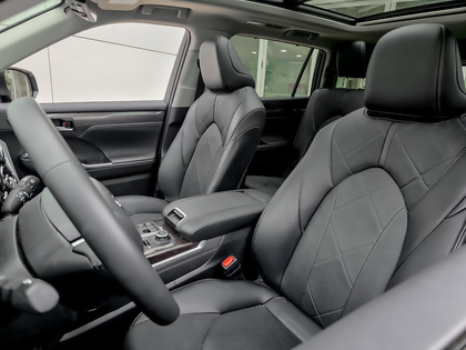 used 2024 Toyota Highlander car, priced at $60,995