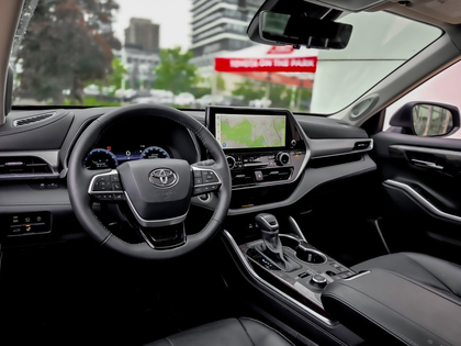 used 2024 Toyota Highlander car, priced at $60,995