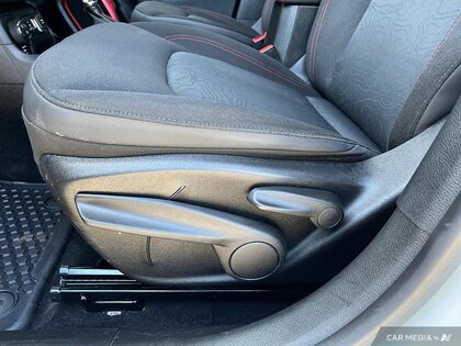 used 2016 Jeep Renegade car, priced at $19,998