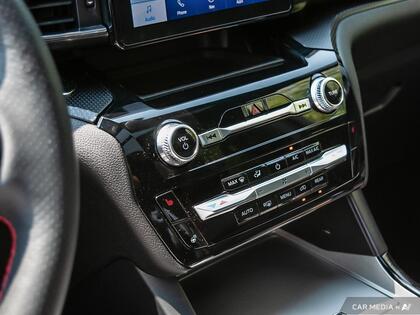 used 2024 Ford Explorer car, priced at $50,300
