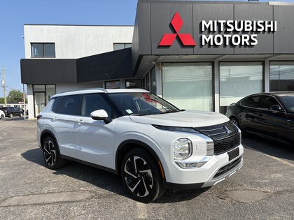 used 2024 Mitsubishi Outlander car, priced at $38,950