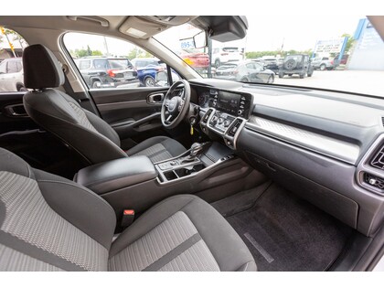 used 2023 Kia Sorento car, priced at $34,988