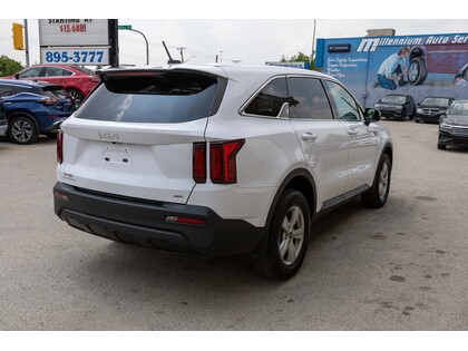 used 2023 Kia Sorento car, priced at $34,988
