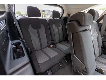 used 2023 Kia Sorento car, priced at $34,988
