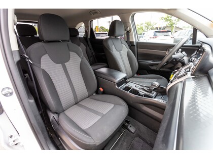 used 2023 Kia Sorento car, priced at $34,988