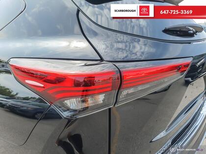 used 2023 Toyota Highlander car, priced at $46,990