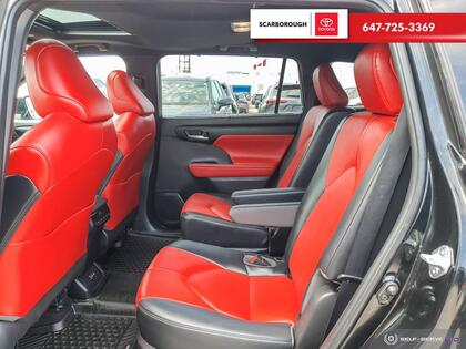 used 2023 Toyota Highlander car, priced at $46,990