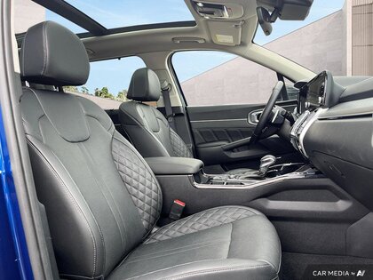 used 2023 Kia Sorento car, priced at $43,942