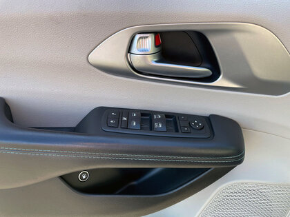 used 2017 Chrysler Pacifica car, priced at $28,320