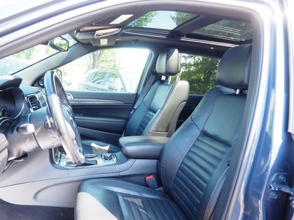 used 2021 Jeep Grand Cherokee car, priced at $38,900