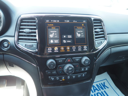 used 2021 Jeep Grand Cherokee car, priced at $38,900