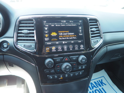 used 2021 Jeep Grand Cherokee car, priced at $38,900