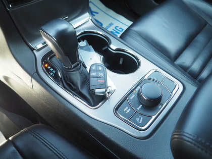 used 2021 Jeep Grand Cherokee car, priced at $38,900