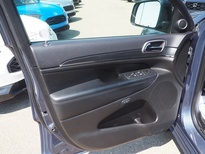 used 2021 Jeep Grand Cherokee car, priced at $38,900