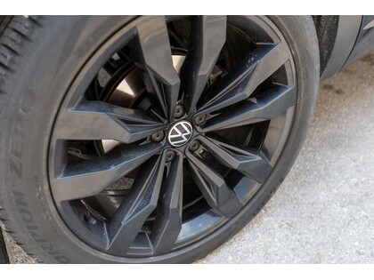 used 2021 Volkswagen Atlas car, priced at $37,588