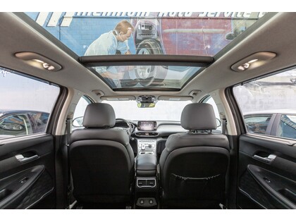 used 2022 Hyundai Santa Fe car, priced at $35,988