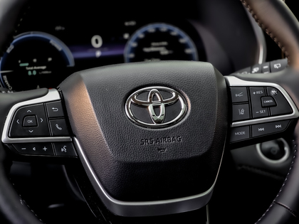used 2024 Toyota Highlander car, priced at $63,995