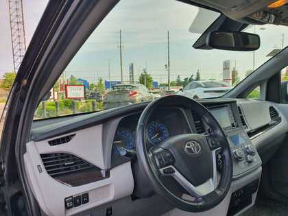 used 2020 Toyota Sienna car, priced at $38,995