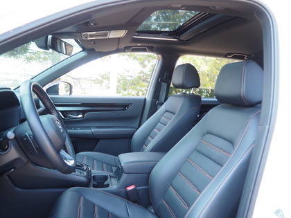 used 2025 Honda CR-V Hybrid car, priced at $46,900