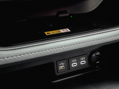 used 2025 Toyota Highlander car, priced at $61,495