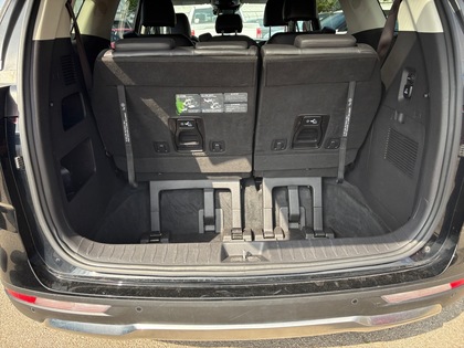 used 2023 Kia Carnival car, priced at $48,495