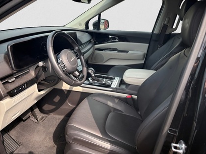 used 2023 Kia Carnival car, priced at $48,495