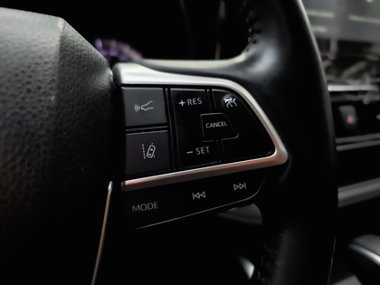 used 2022 Toyota Highlander car, priced at $49,995