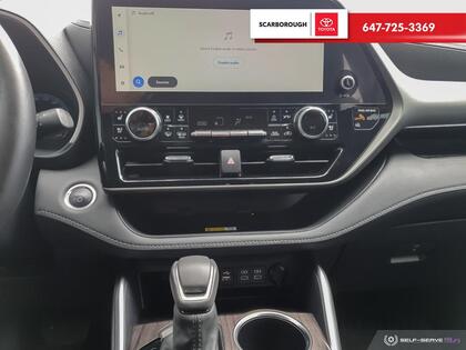 used 2024 Toyota Highlander car, priced at $62,990