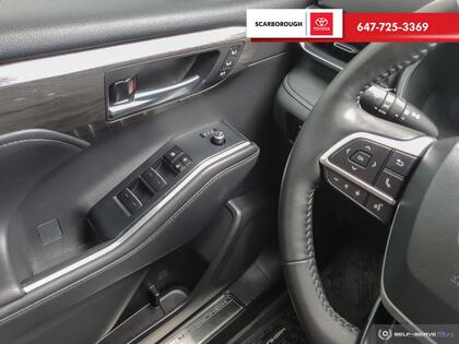 used 2024 Toyota Highlander car, priced at $62,990