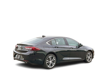 used 2018 Buick Regal car, priced at $23,670