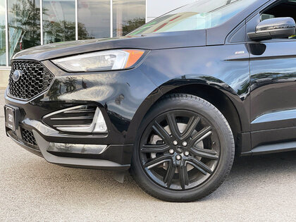 used 2021 Ford Edge car, priced at $29,997
