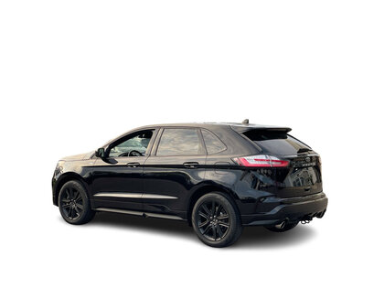 used 2021 Ford Edge car, priced at $29,997