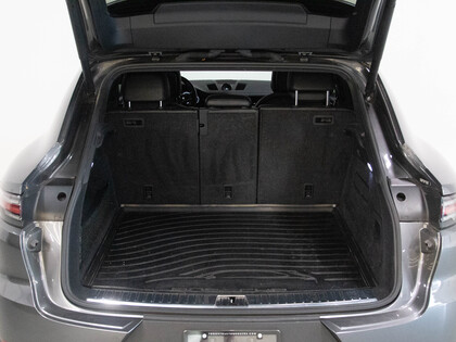 used 2020 Porsche Cayenne car