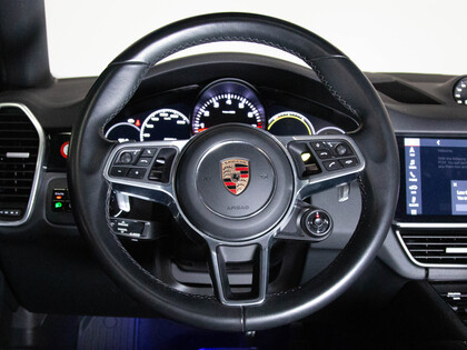 used 2020 Porsche Cayenne car