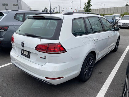 used 2018 Volkswagen Golf SportWagen car, priced at $25,398