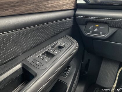 used 2024 Volkswagen Atlas car, priced at $52,397