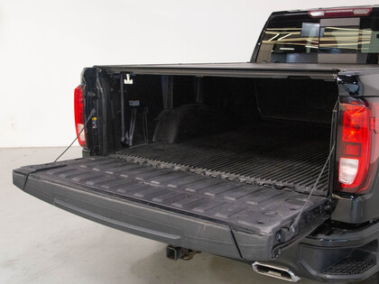 used 2021 GMC Sierra 1500 car, priced at $41,900