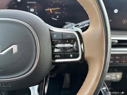 used 2025 Kia Sorento car, priced at $48,702