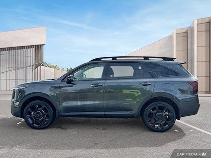 used 2025 Kia Sorento car, priced at $48,702