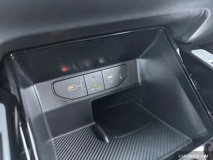 used 2025 Kia Sorento car, priced at $54,945