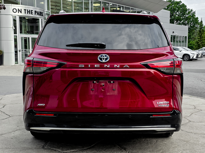 used 2024 Toyota Sienna car, priced at $68,000