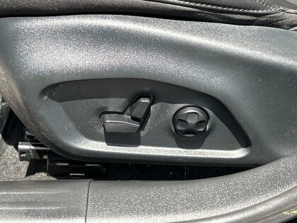 used 2019 Jeep Compass car, priced at $23,894