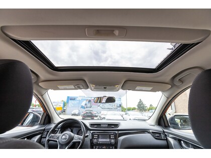 used 2017 Nissan Rogue car, priced at $15,988